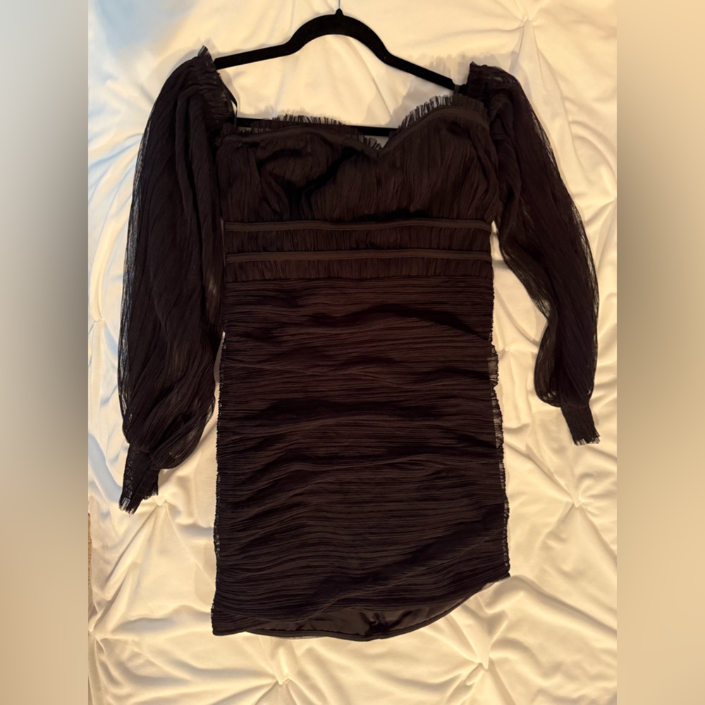 MAJORELLE Black Off the Shoulder Bodycon Dress